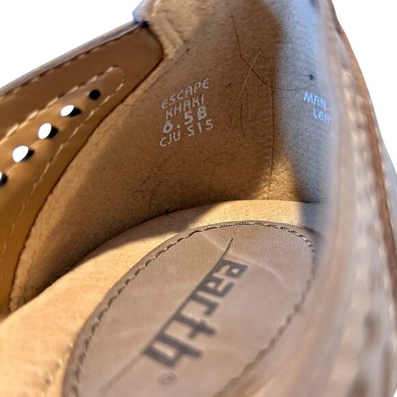 Earth Escape Khaki Preppy Oxford Leather Lace Up 2" Heel Women's 6.5 - Picture 8 of 9